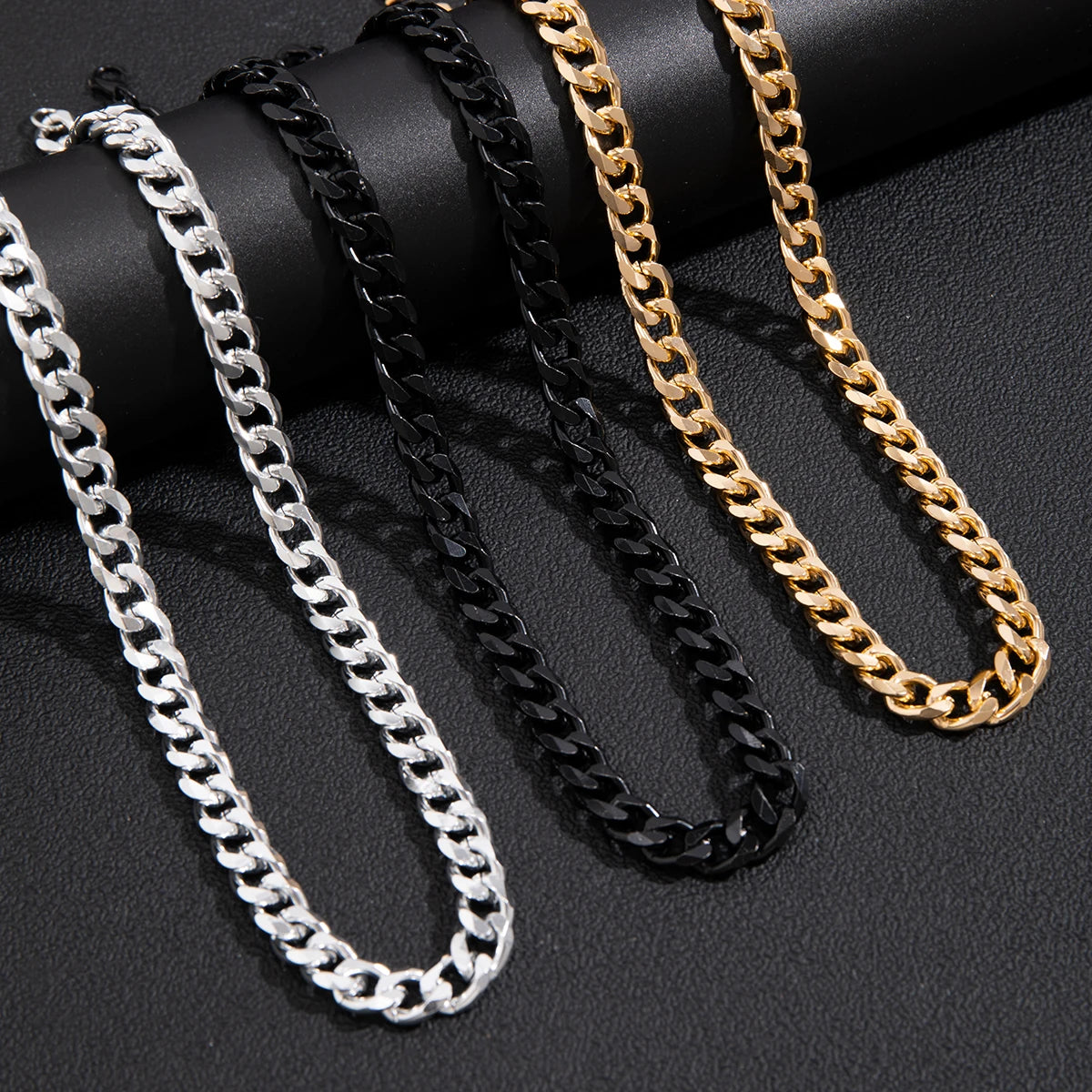 Casual Cuban Men's Chain